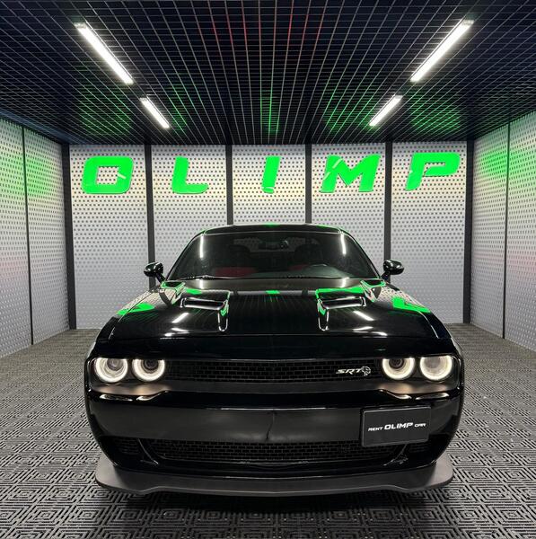 Dodge Challenger