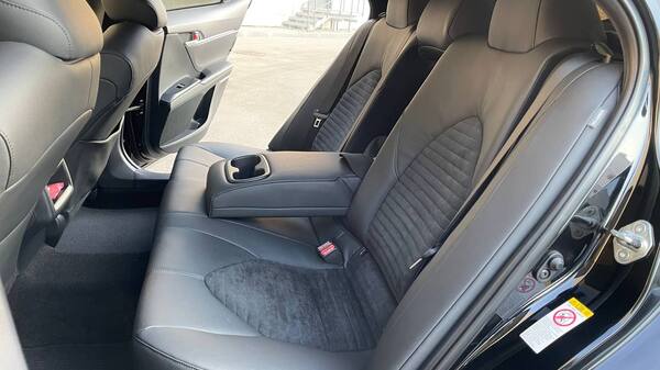 Toyota Camry 70