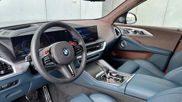 BMW XM