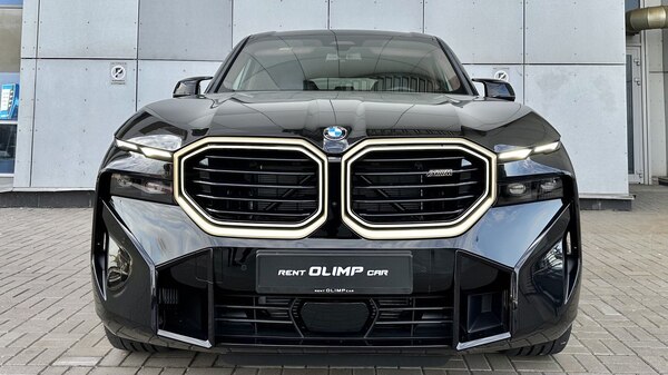 BMW XM