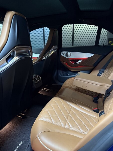 Mercedes-Benz C63s