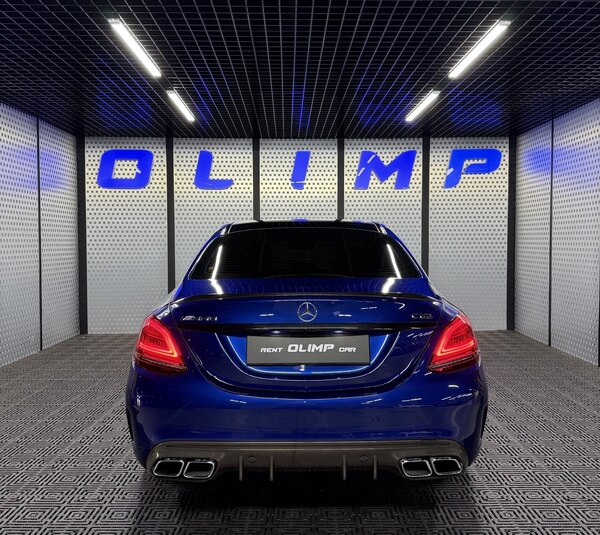 Mercedes-Benz C63s