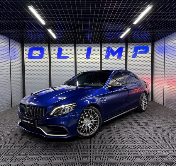 Mercedes-Benz C63s